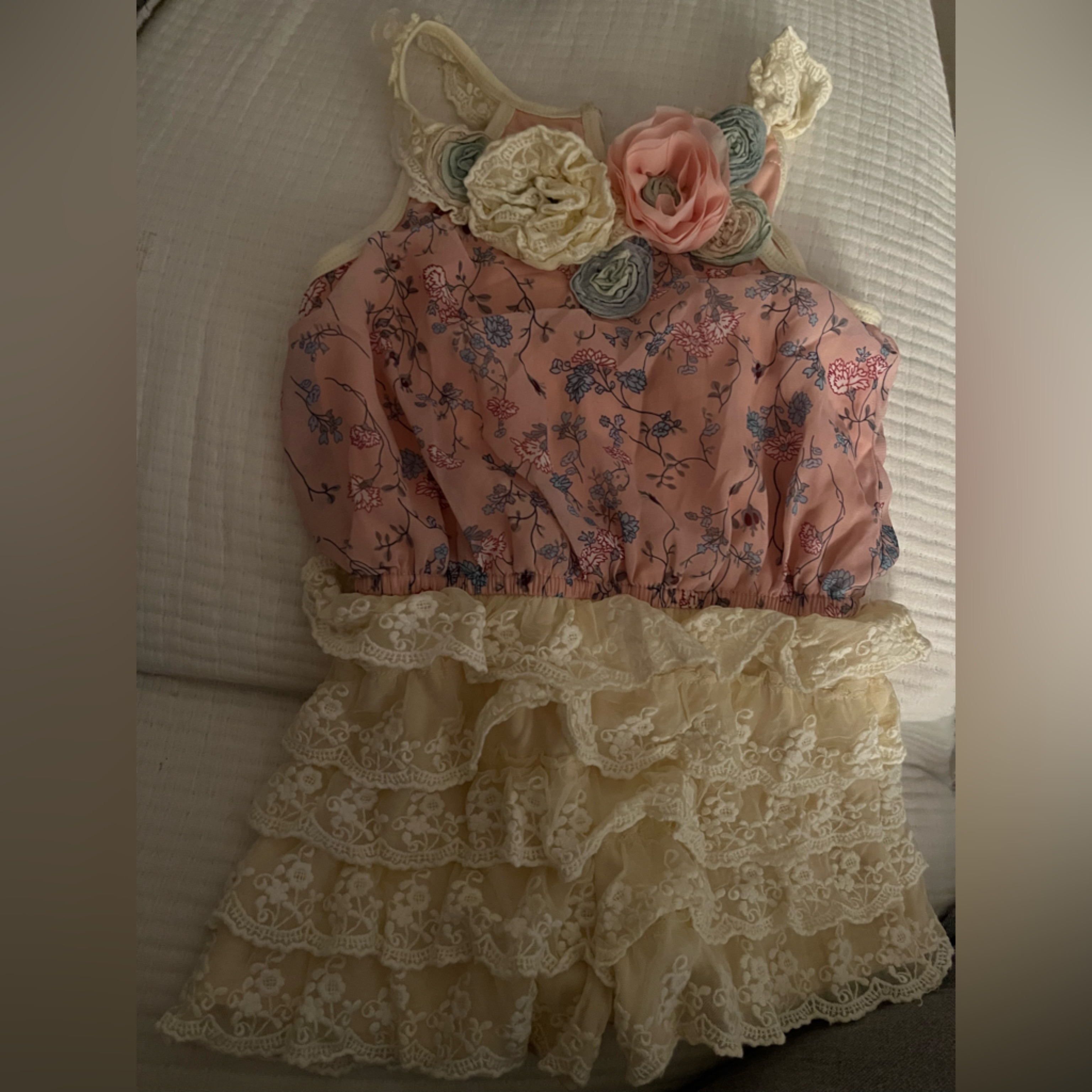 Baby Sara Size 5 Girls Ruffle Lace Romper